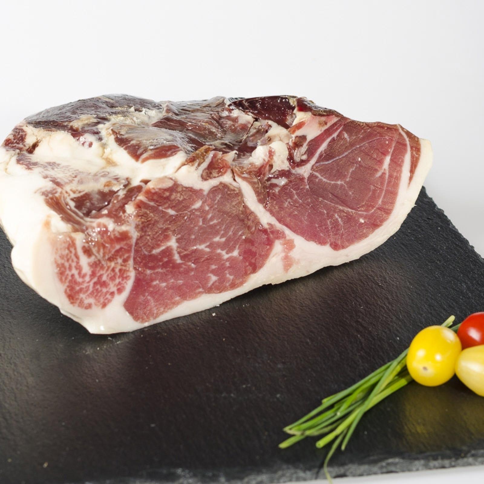 Deshuesado de jamón de cebo 50% Ibérico